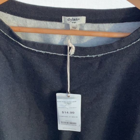 Fleece Caplet - Picture 2 of 2